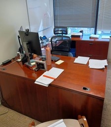 [#E7-318] Rh U-Desk 6’ X 9’