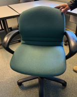 [#B13-39] Office chair