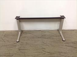 [#00-BAS7050] Baker Base's 57'' W