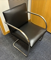 [#B8-17] Guest chair | Cadeira de convidados