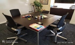 [#C5-104] Dark Wood Square Meeting Table