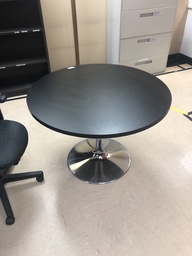 [#C9-13] Communal Table Round 