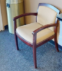 [#B8-17] Guest Seating 17