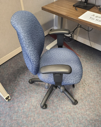 [#B13-13] Chaise de travail - motif bleu