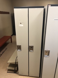 [#D17-96] Lockers Storage