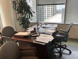 [#E3-32] Large Wood Exec Desk (5)