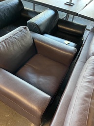 [#B12-55] Brown Leather Lounge Chair
