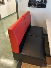 [#B12-2] Black and Red High Back Lounge Chair