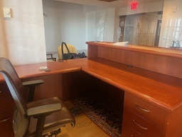 [#E8-9] Reception Desk