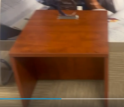 [#C11-17] Small table