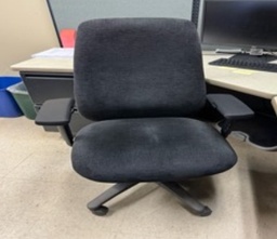 [#B13-17] Black Office Chair
