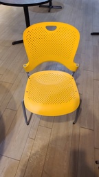 [#B4-10] Stacking Chair