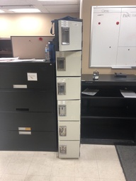 [#D17-225] Lockers Storage