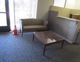 [#B8-21] Sled Based Guest Chair