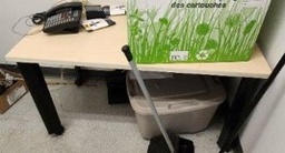 [#C8-18] Mobile Table