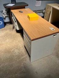 [#E4-5] Desk 2 ped - 24"x60"