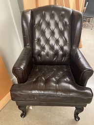 [#B12-46] Brown Leather Lounge Chair (1 is missing seat cushion)