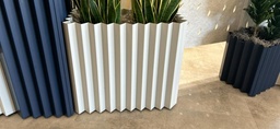 [#J5-39] Medium Beige Planter