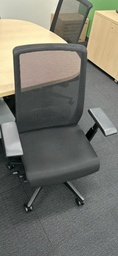 [#B13-62] Chair