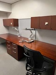 [#E4-54] WOOD EXECUTIVE DESKS