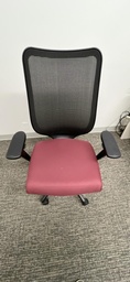 [#B13] Red and Black Task Chair