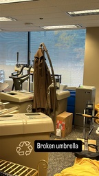 [#L1-66] Broken Umbrella - Recycle