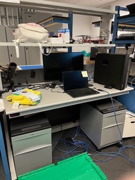 [#E10-34] Lab Desk