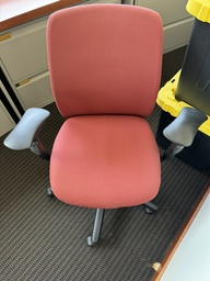[#B13] Red Task Chair