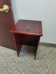 [#C11-117] Side Table 18x18x30