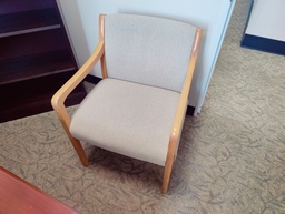 [#B8-5] St Timothy Guest Chair Blonde/Grey