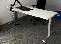 [#E10-4] Height Adjustable Desk (70"Wx29"D)