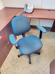 [#B13-45] Seating