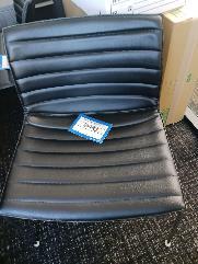 [#B5-107] ブロックチェア | Block Chair