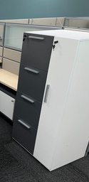[#D21] Storage Unit (63x56x133 cm)