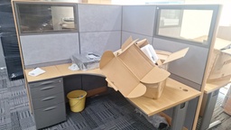 [#A3-22] Work Station (4 desks)