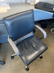 [#B13-2] Black Leather Task Chair