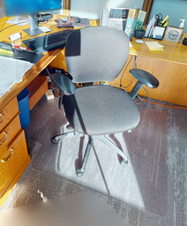 [#B13] Black Task Chair 2