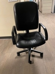 [#B13-2] Task Chair Brayton (Qty: 1)