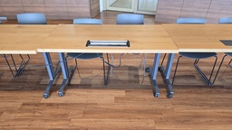 [#E2-47] Desk Meeting Room (photo representation)