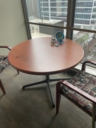 [#C9-29] Round Table (Qty: 2)