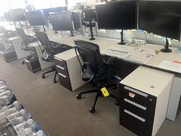 [#D16-22] Pedestal (box box file)