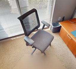[#B13] Task Chair (Steelcase)