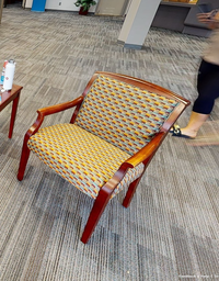 [#B9] Guest Chair