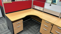 [#E6-10] L-shape Table with workstation
