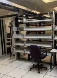 [#D4] Workbench Shelving Units