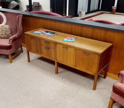[#D5-26] Long Wood Credenza