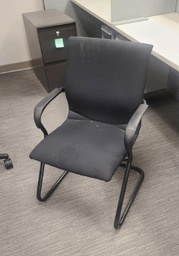 [#B8] Black Steelcase Guest Chair