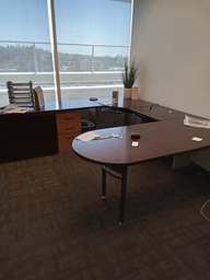 [#E7-Item ID 004670] U-desk 96x96x30