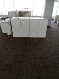 [#D20-Item ID 004696] Metal storage cabinets swing door style