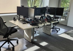 [#C5-1] Small White Conference Table